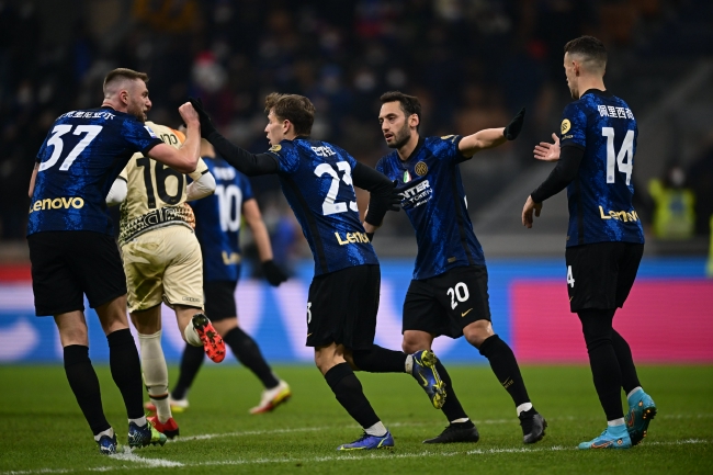 葡足协主席：我们会在世界杯中全力以赴，但绝不会傲慢自大（葡足协主席：世界杯全力冲刺，保持谦逊不自大）