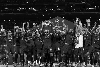 亚冠海港VS柔佛新山：3大外援出击，两大国足希望之星领衔，李圣龙冲锋