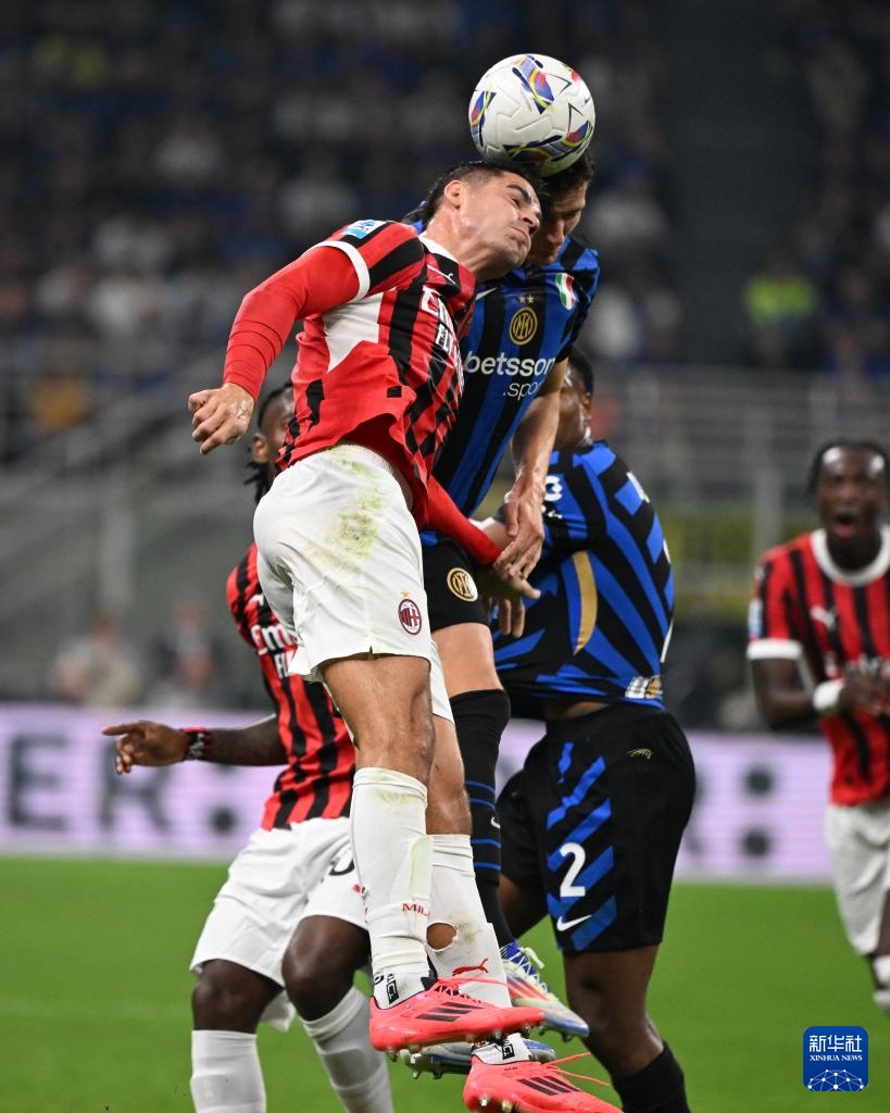 孔帕尼：逆转困境的精神很重要，迪亚斯总能在混乱中创造可能（孔帕尼：逆风翻盘靠精神，迪亚斯总能乱中生机）