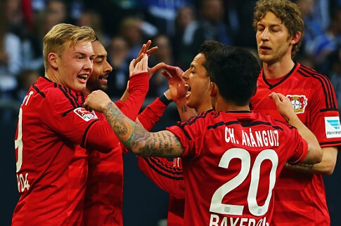 拉奥斯评皇马争议战主裁：金特罗在比赛中缺乏应有的情绪平衡（拉奥斯谈皇马争议战：主裁金特罗情绪管理不到位）