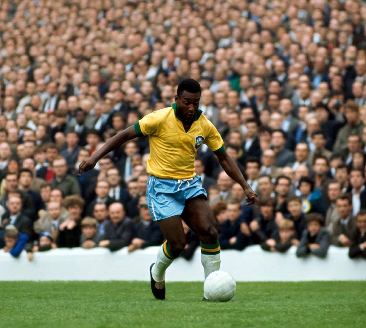 中国足球少年13岁起落后日本，昔日辽足辉煌难再现（中国青少年足球13岁阶段已逊于日本，辽足昔日荣光难重现）