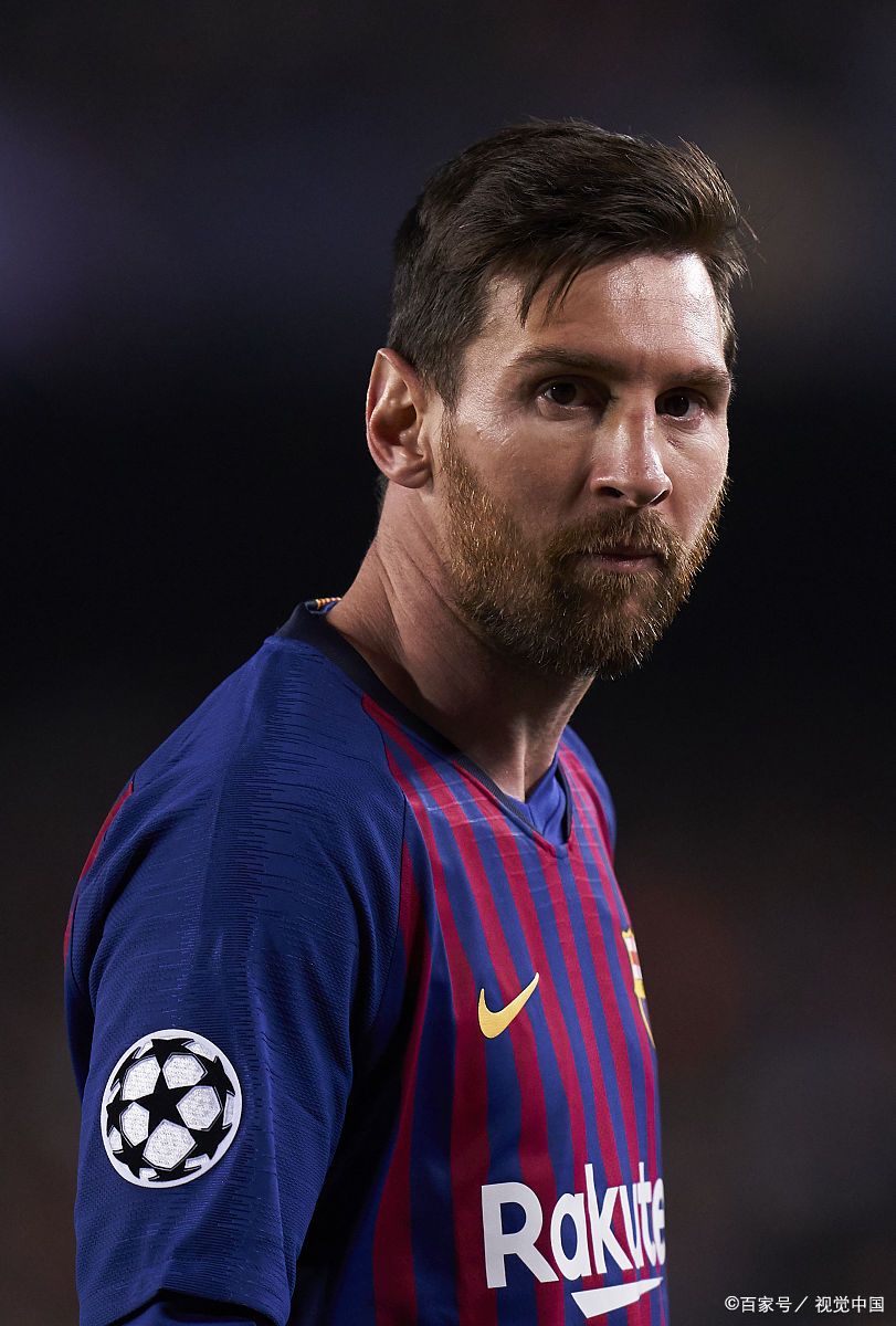 干净又卫生！贝克汉姆晒印度行学习制作美食视频（贝克汉姆晒印度之旅学做美食视频，亲自下厨很讲究）