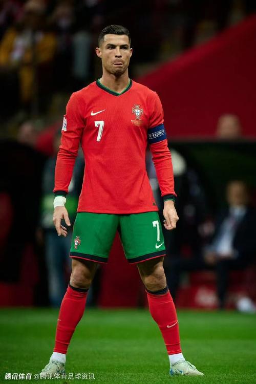 哈登谈保罗：我们一起出征过奥运会，曾在火箭有机会成就事业（哈登谈保罗：并肩出征奥运，火箭时期曾迎来成就事业的机会）