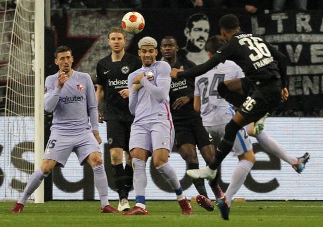 阿斯报：哈维出席丰特的巴萨主席竞选宣讲会，公开反对拉波尔塔（阿斯报：哈维参加丰特的巴萨主席竞选活动，公开表态反对拉波尔塔）