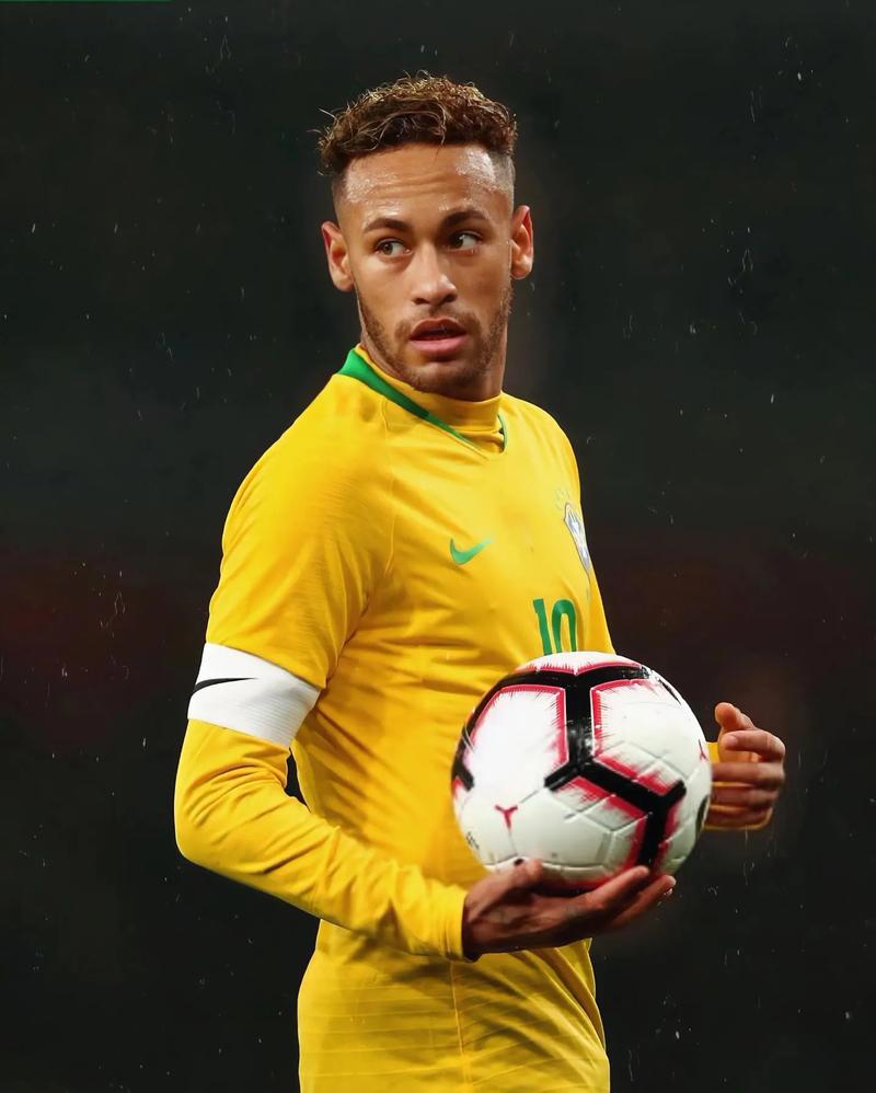 欧冠最年轻出场前10：道曼、穆科科、亚马尔前3，谢尔基第5（欧冠最年轻登场TOP10：道曼、穆科科、亚马尔包揽前三，谢尔基第5）