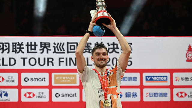 历届足协杯冠军：近四年四支冠军，国安第5次夺冠（足协杯历届冠军一览：近四年四队登顶，国安第五次捧杯）