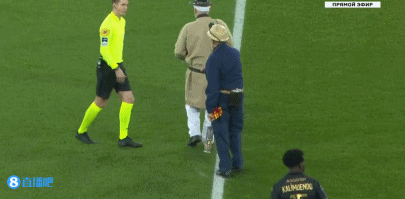 巴媒：小罗比尼奥解约金高达5000万欧，桑托斯对其低调保护